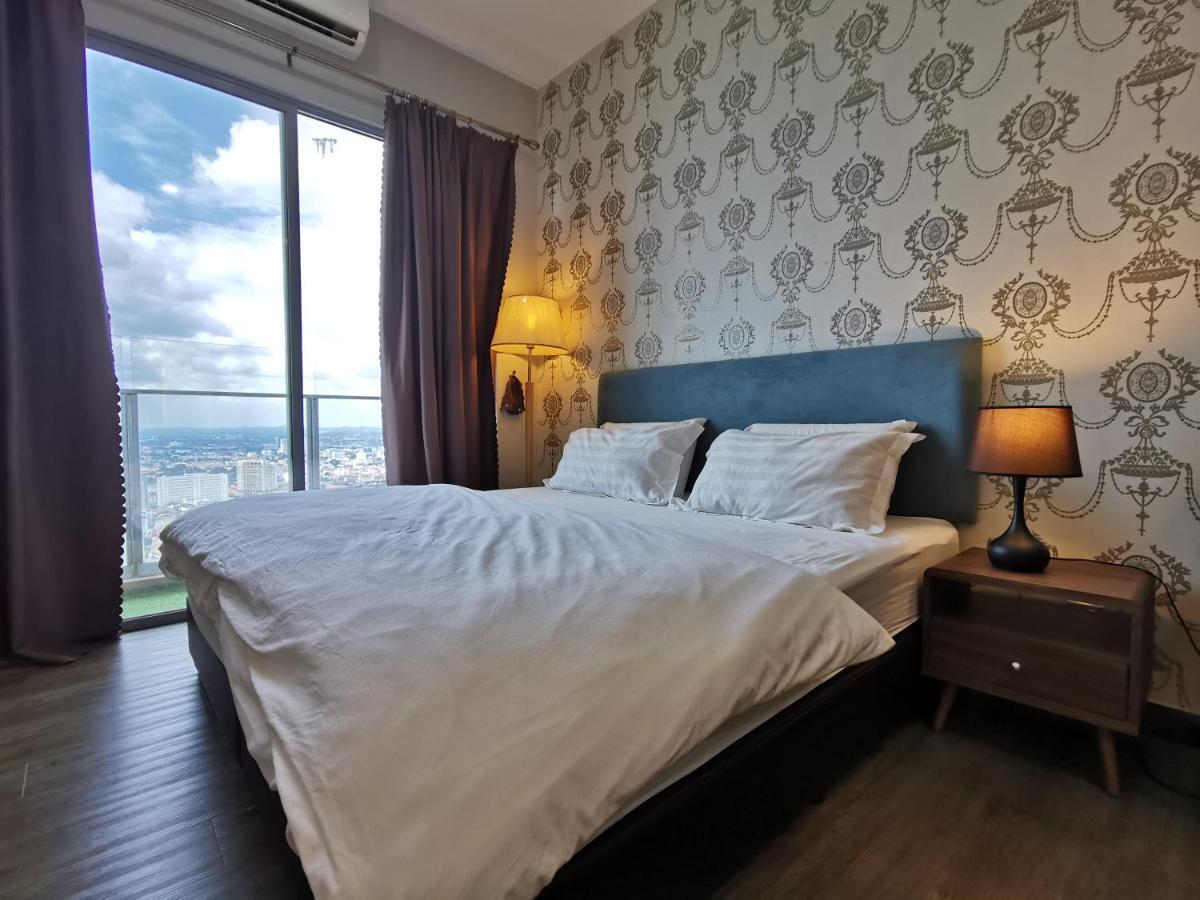 Mykey Silverscape B-39-07 Melaka City Exteriör bild